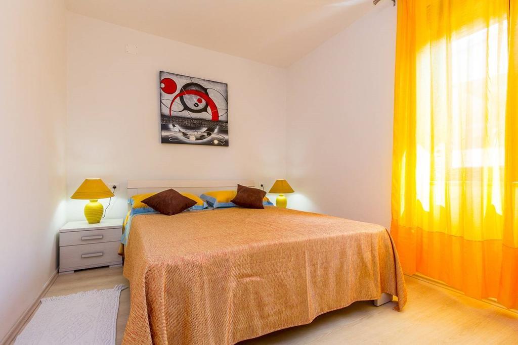 Apartments Racchi Banjole Extérieur photo